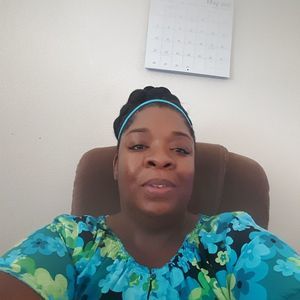 Meet your Posher, Laquane