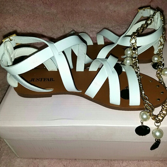 ❌SOLD❌BRAND NEW Super Cute JustFab Summer Sandals - Picture 2 of 5