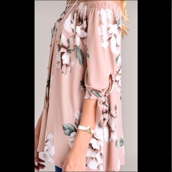 ‼️LAST ONE ‼️Dusty pink floral tunic - Picture 3 of 3