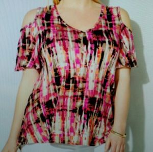 🌸On Hold🌸 NWT Avenue Cold Shoulder Plaid 26/28