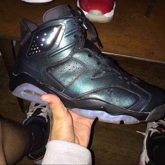 Shoes - Picture 1 of 1