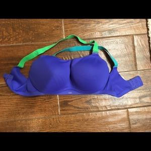 Victoria's Secret the ultimate sports bra
