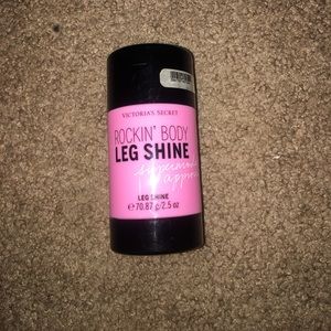*REPOST* Victoria Secret Rockin Body Leg Shine