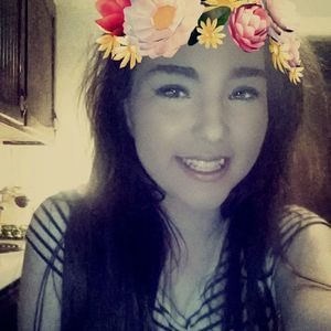 Meet your Posher, Abby