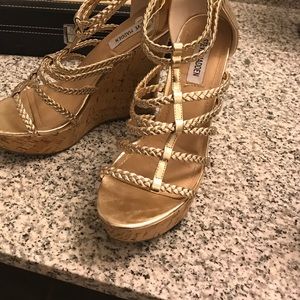 Steve Madden wedges