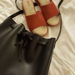 ❌SOLD❌Born leather sandals