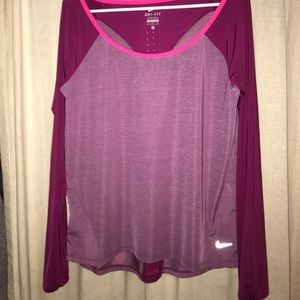 Nike workout top