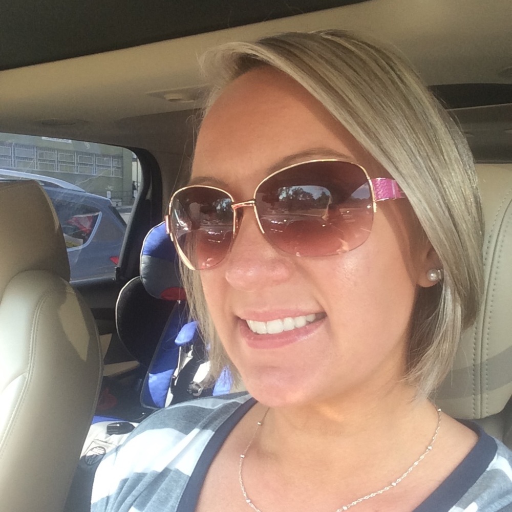 Meet your Posher, Kara