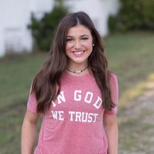 Meet your Posher, Kenna