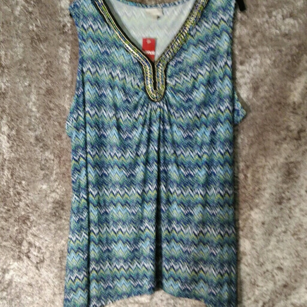 NWT Avenue Beaded Chevron Sharkbite Tank 26/28