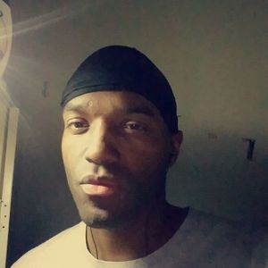 Meet your Posher, Cameron