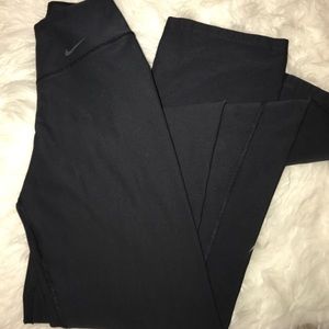 nike yoga pants