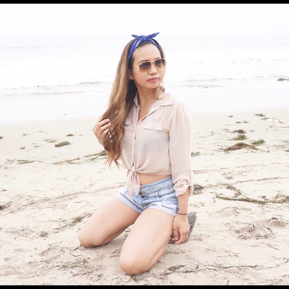 Pre-loved Nude Long Sleeve Top 💛