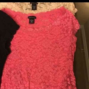 Set of 3 VS lace shirts in excellent condition
