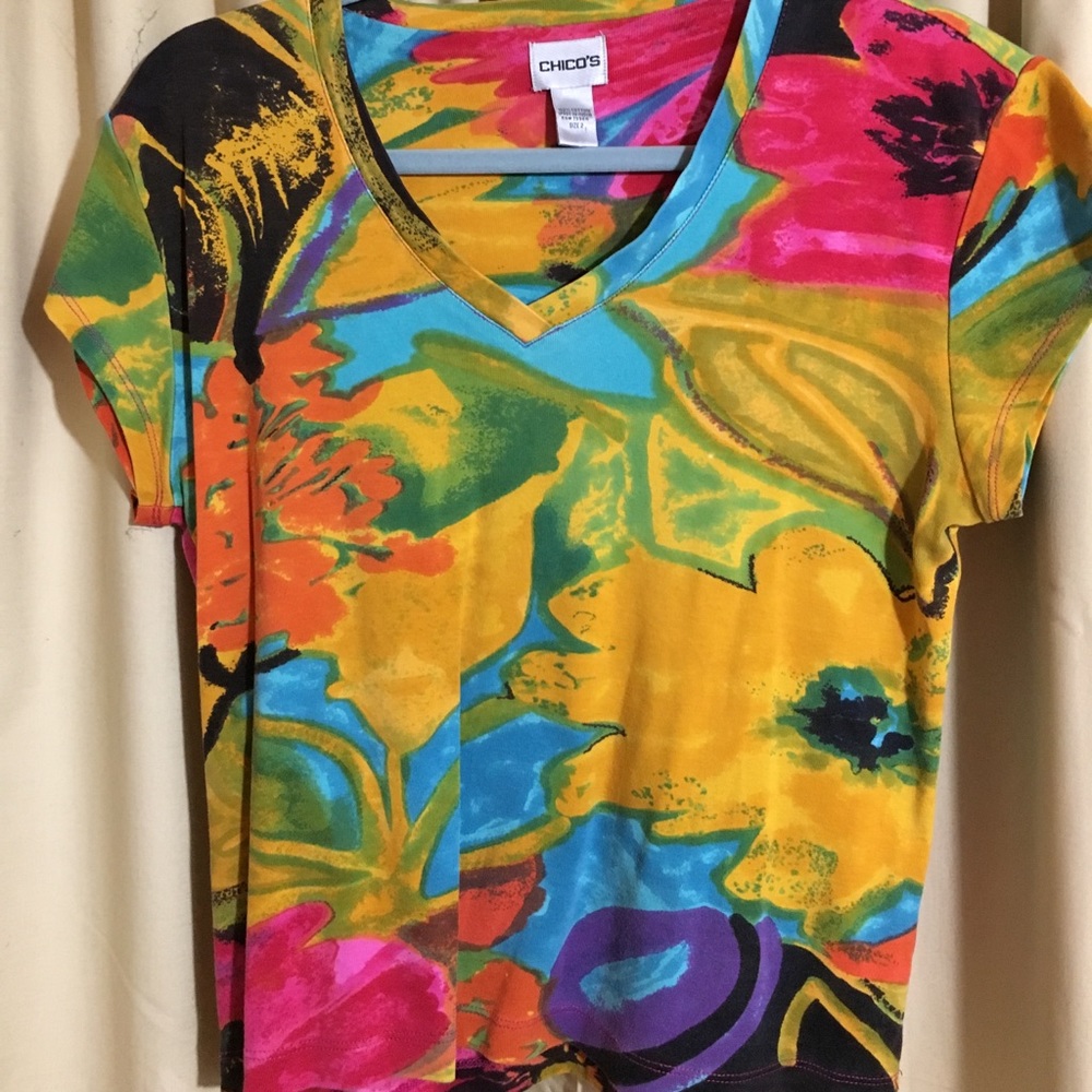 Chico's t-shirt