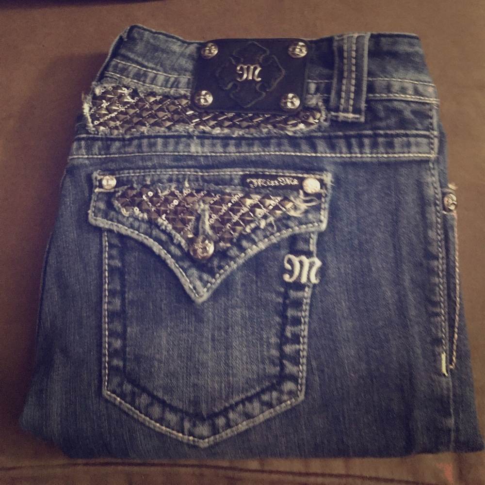 Miss me jeans size 34!!! Both rare and cute ;)