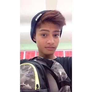 Meet your Posher, Juanis