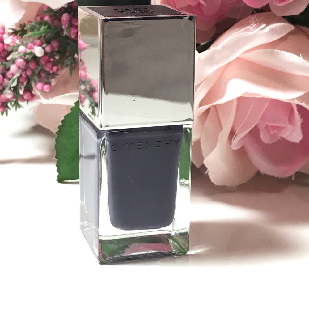 💅 Givenchy LE VERNIS Nail Lacquer