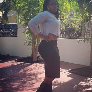 Meet your Posher, Yvette