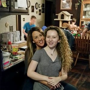 Meet your Posher, Brenda