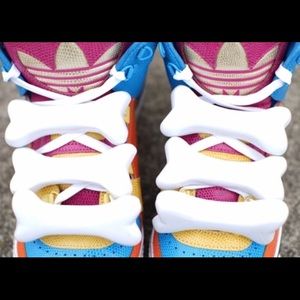 NWT Jeremy Scott x Adidas Bones rare. Brand new!