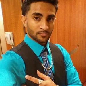 Meet your Posher, Alex