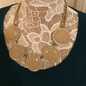 BR statement necklace
