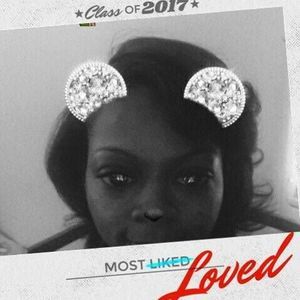 Meet your Posher, Liz