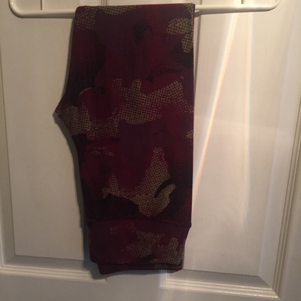 💥FLASH SALE💥NWOT LulaRoe OS leggings