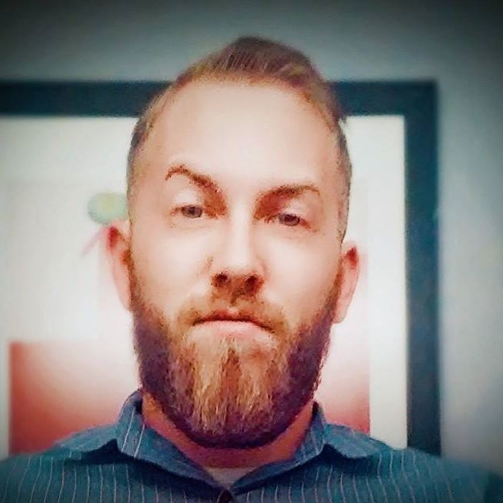 Meet your Posher, Clinton