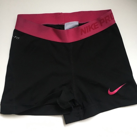 Nike pro shorts - Picture 2 of 3