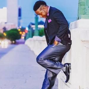 Meet your Posher, James