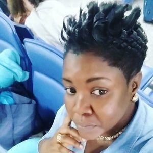 Meet your Posher, Deanna