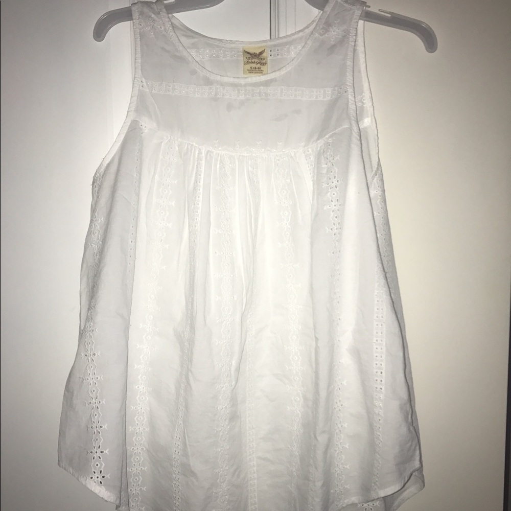 White cotton top