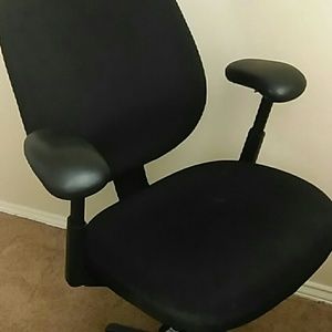 Computer chair