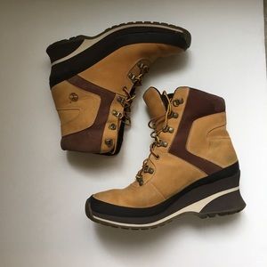 Timberland Earthkeepers wedge boots