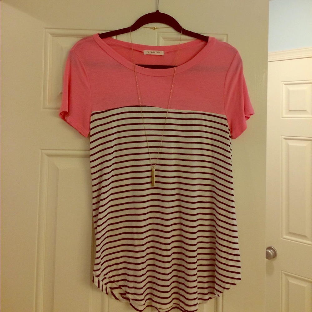 Viamor maternity top shirt small