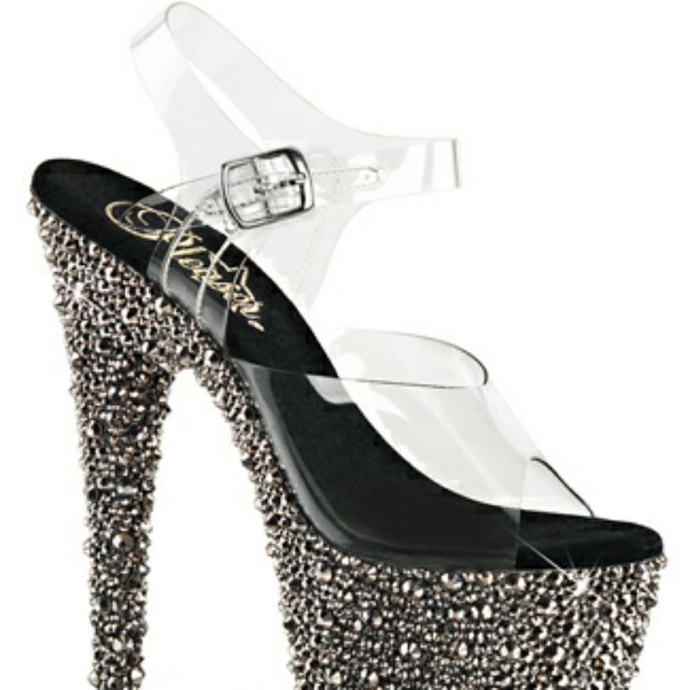 Brand new female high heel