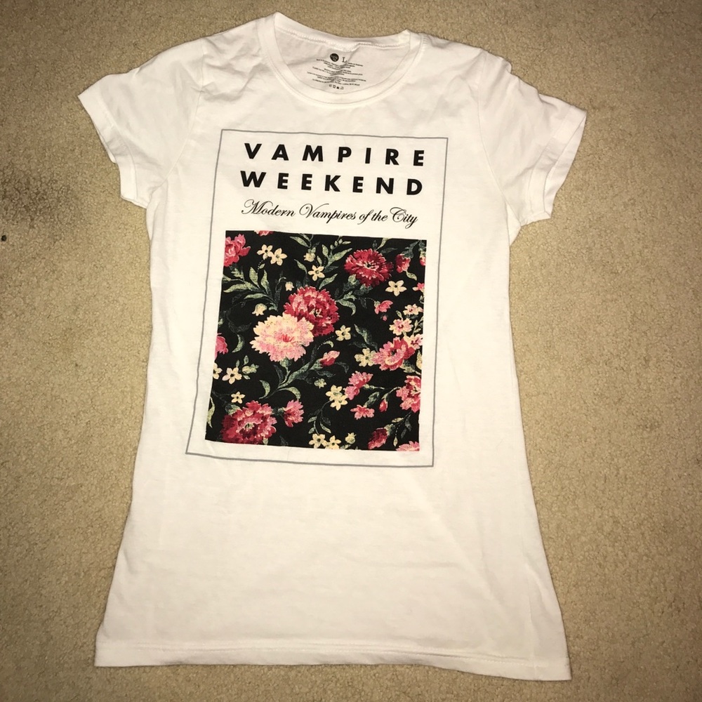 Vampire weekend t-shirt