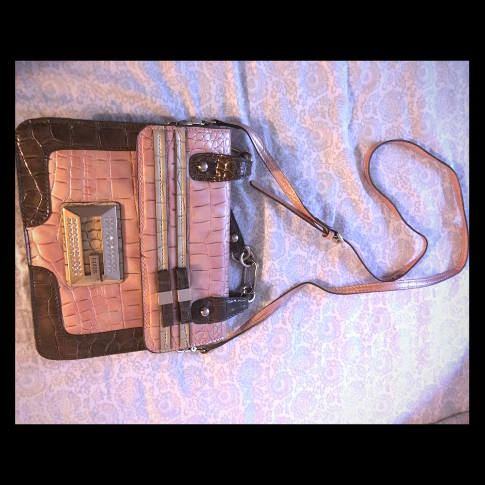 MOVING SALE! GUESS VINTAGE HANDBAG