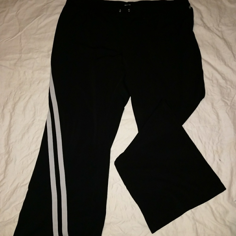 Woman's workout/lounge pants