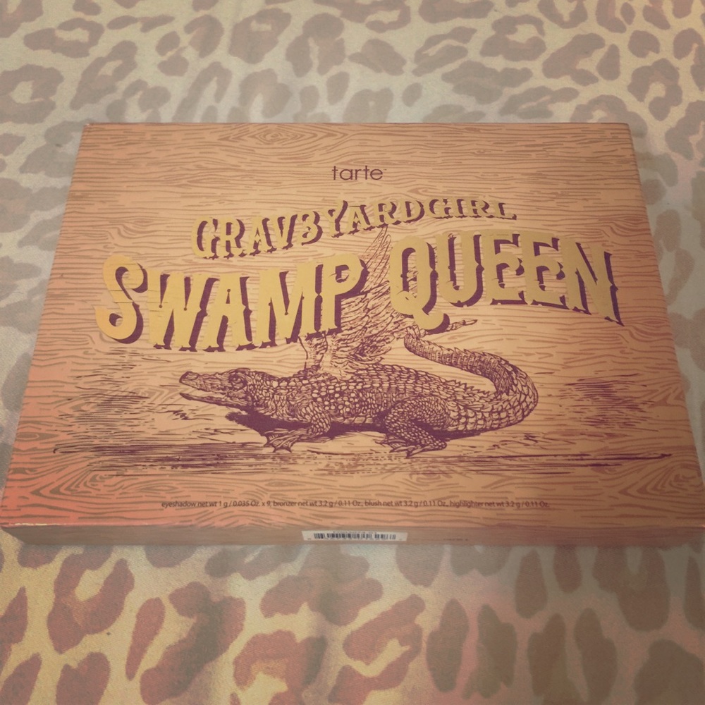 Tarte grav3yardgirl swap queen palette