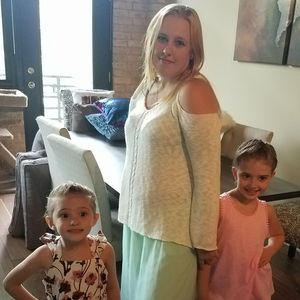 Meet your Posher, Jessica