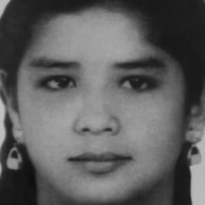 Meet your Posher, Manena