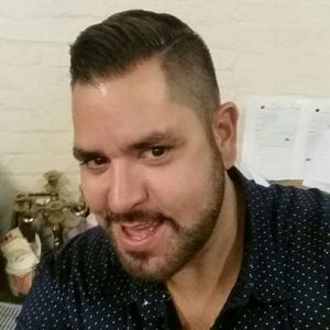 Meet your Posher, Javier