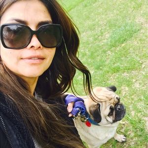 Meet your Posher, Luz