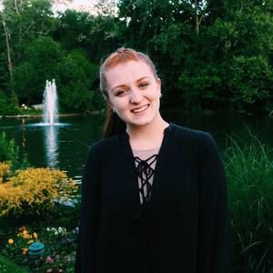 Meet your Posher, Abigail