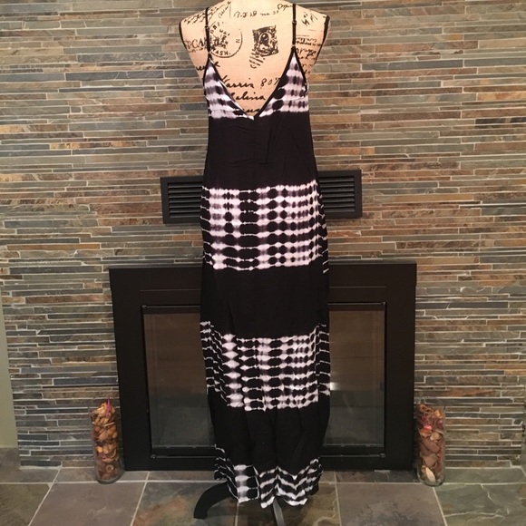 Black White Tie Dye Tank Maxi - Picture 3 of 4