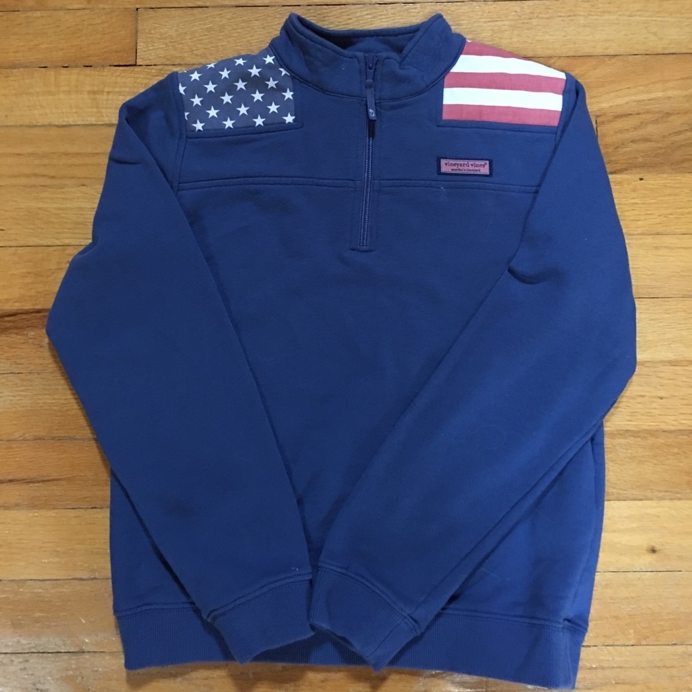 Vineyard Vines Kids shep shirt.