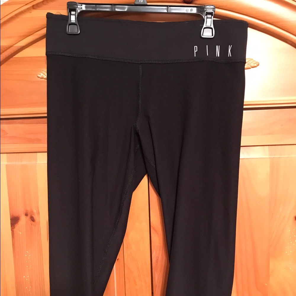 Victoria secret Pink reversible crop leggings.